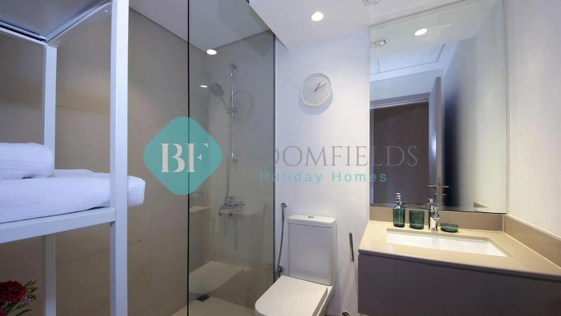 Bloomfields Stu Canal View Waters Edge Yas Island Абу-Даби ОАЭ